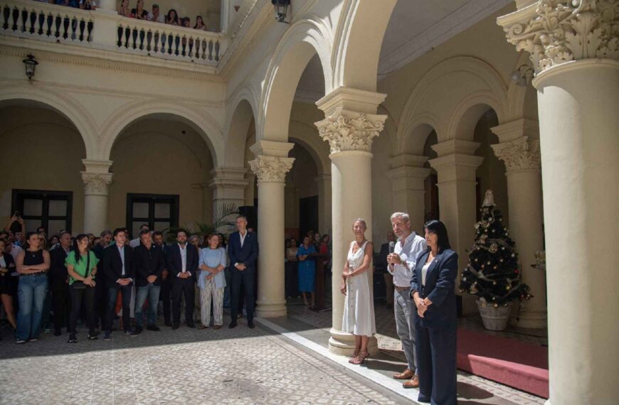Frigerio saludó a los trabajadores en Casa de Gobierno