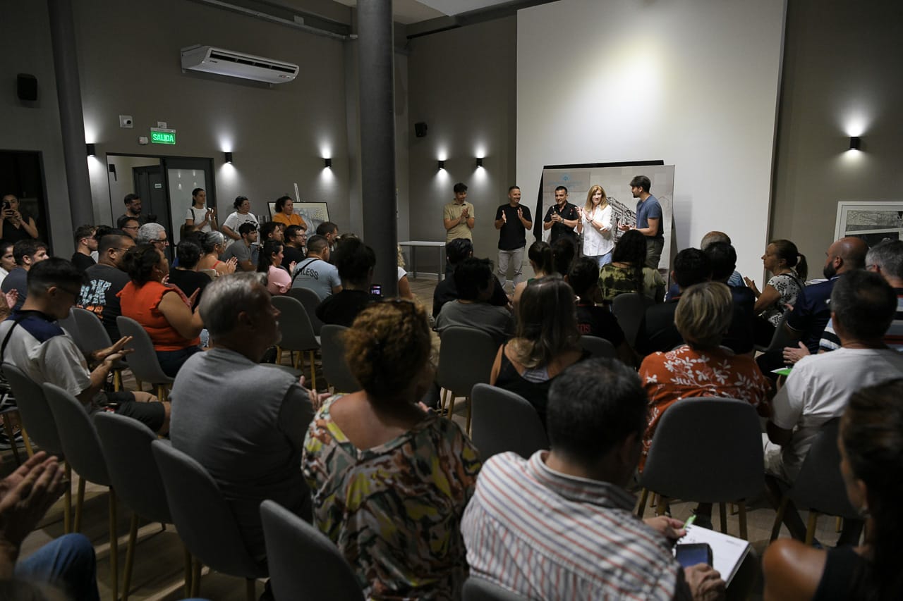 La Municipalidad de Paraná coordina con los clubes su participación en la Fiesta Nacional del Mate