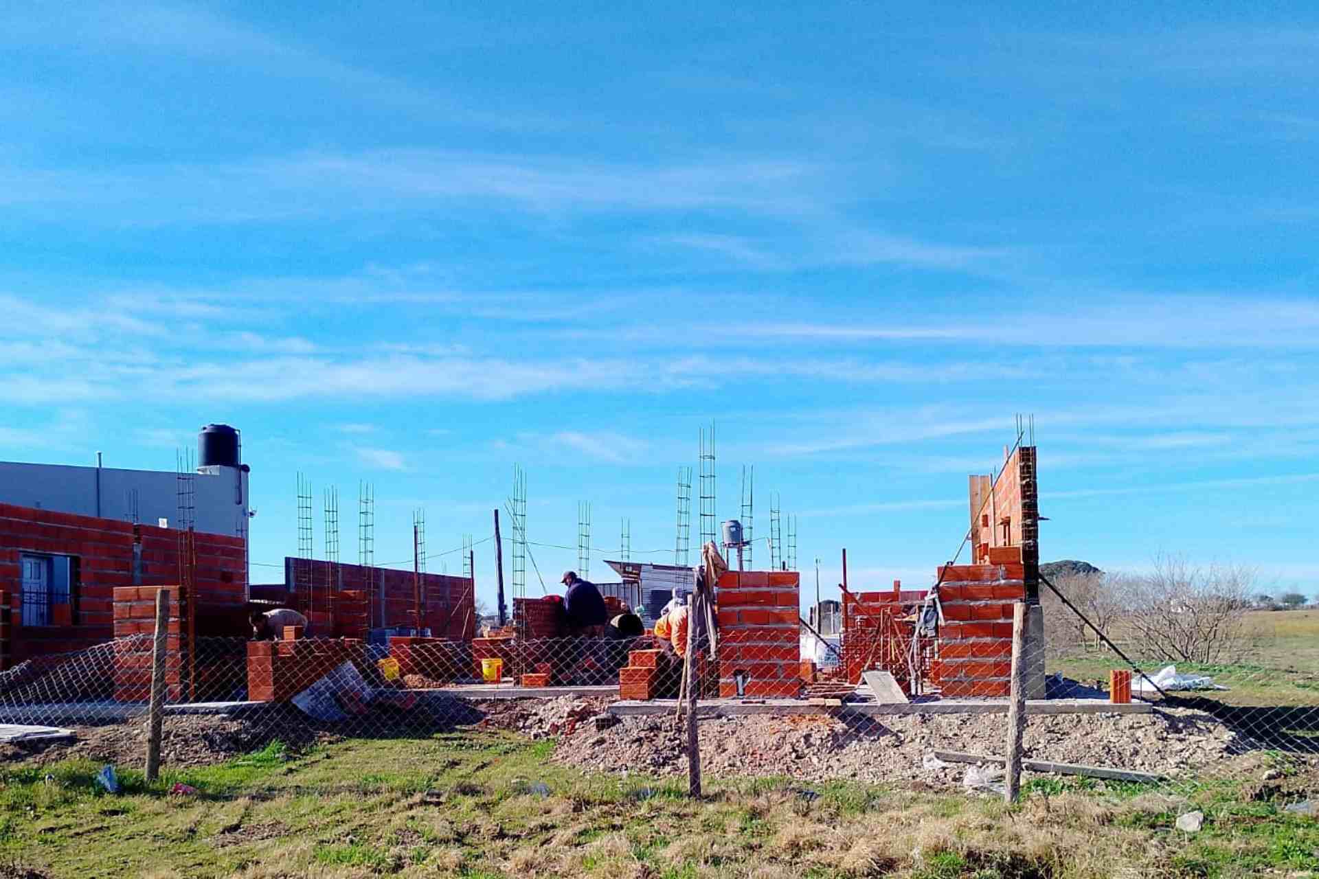Avanzan a buen ritmo las viviendas que construye el IAPV en General Ramírez