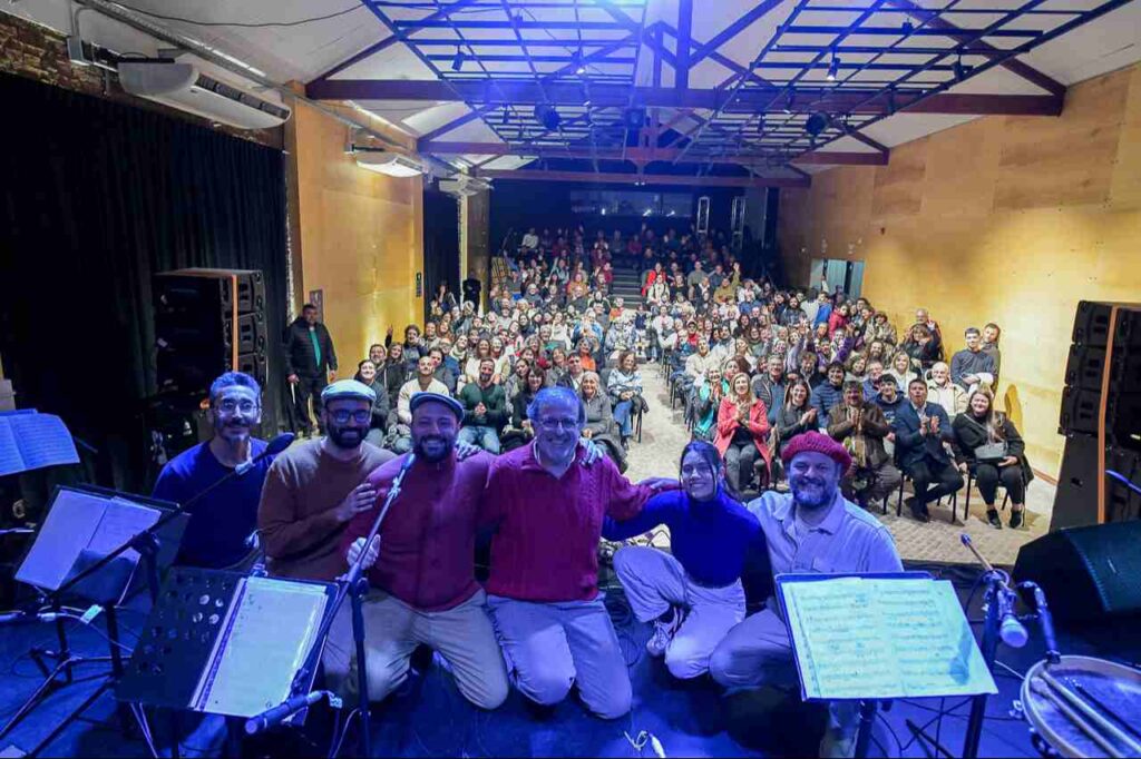 Con un festival cultural, Paraná celebra la reapertura del Juan L. Ortiz