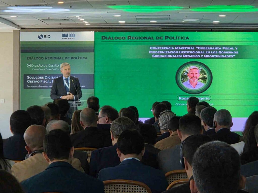 Invitado por el BID, Frigerio expuso en Brasil sobre gobernanza fiscal y modernización institucional