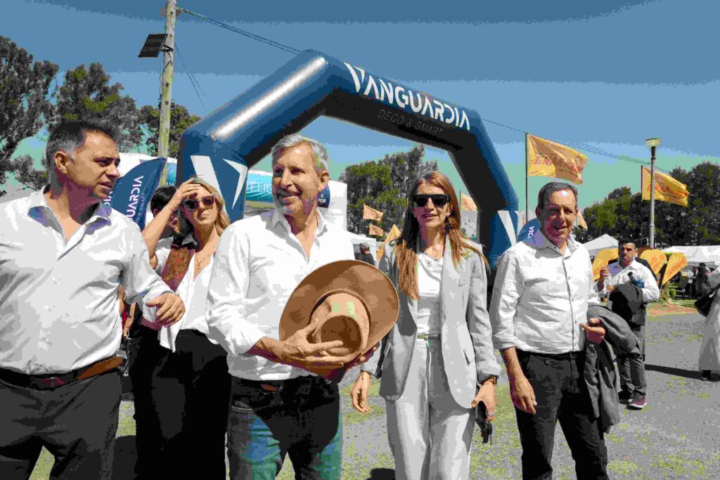 Frigerio reafirmó el compromiso con el campo en la 132ª Exposición Rural de Gualeguaychú.