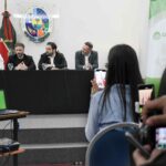 La provincia firmó convenios del programa Microcréditos para el impulso local en Concordia
