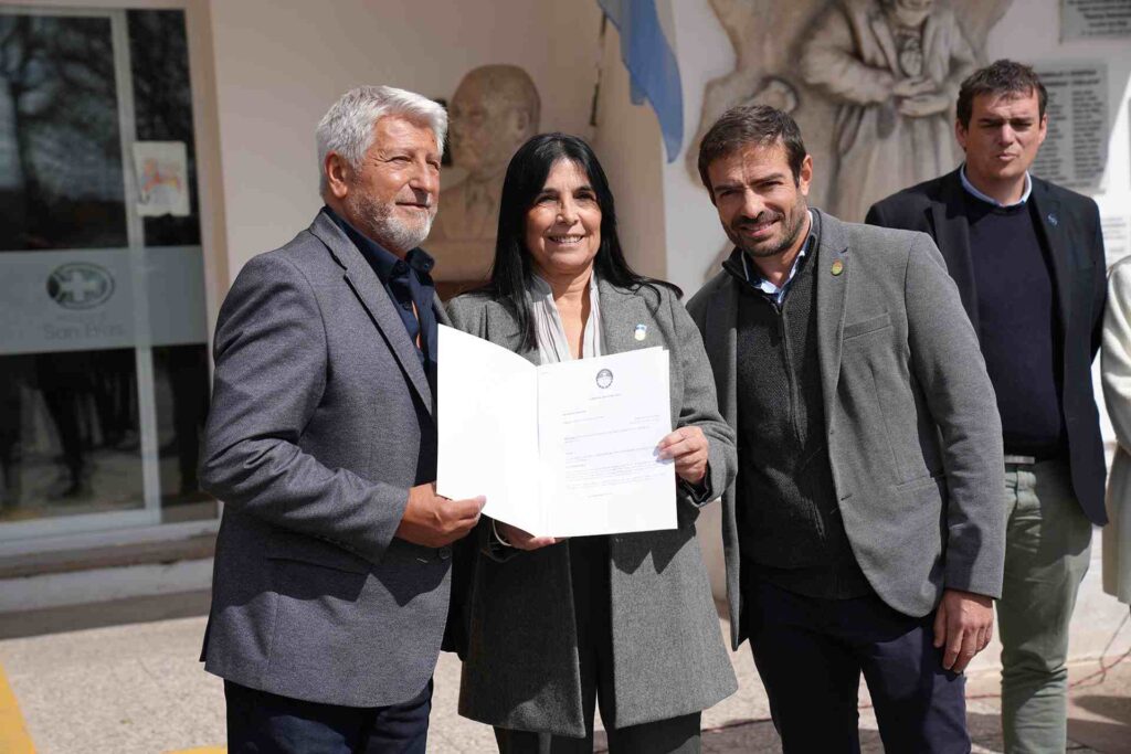 Nuevos directores asumieron funciones en el Hospital San Blas de Nogoyá y en el centro de salud de XX de Septiembre.