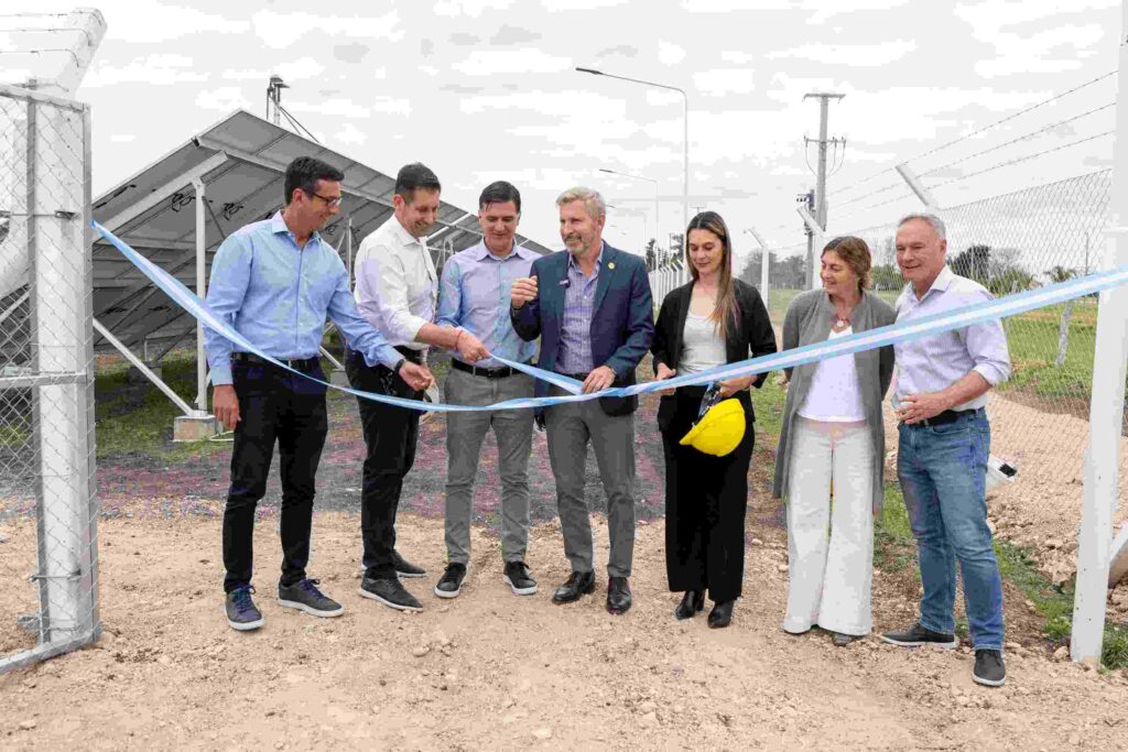 Se inauguró el primer parque solar de Enersa en Sauce Pinto