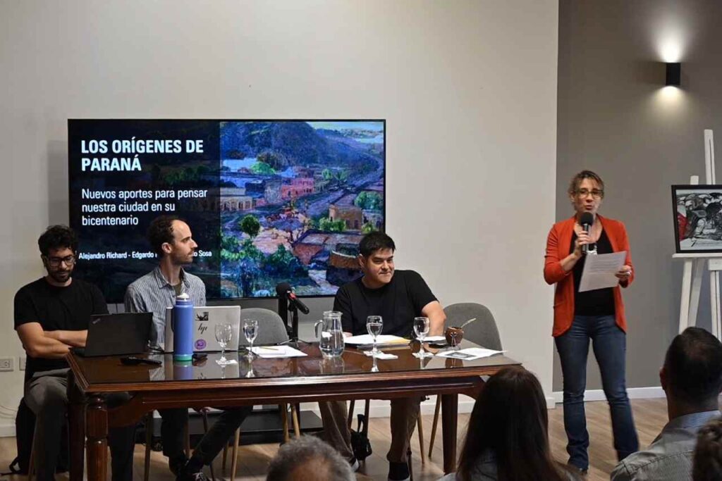 Comenzó el ciclo de conversaciones sobre la historia y la identidad de Paraná