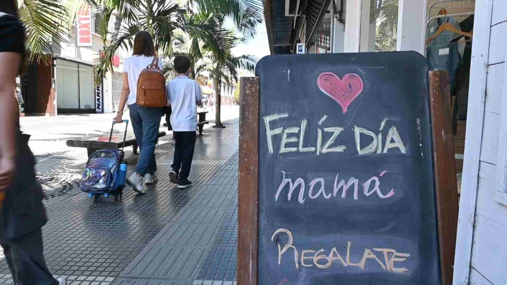“Paraná Celebra a Mamá”, una iniciativa con ofertas y promociones de comercios de la ciudad