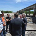 Frigerio visitó la obra del puente El Cinto y destacó su importancia para la conectividad y producción local