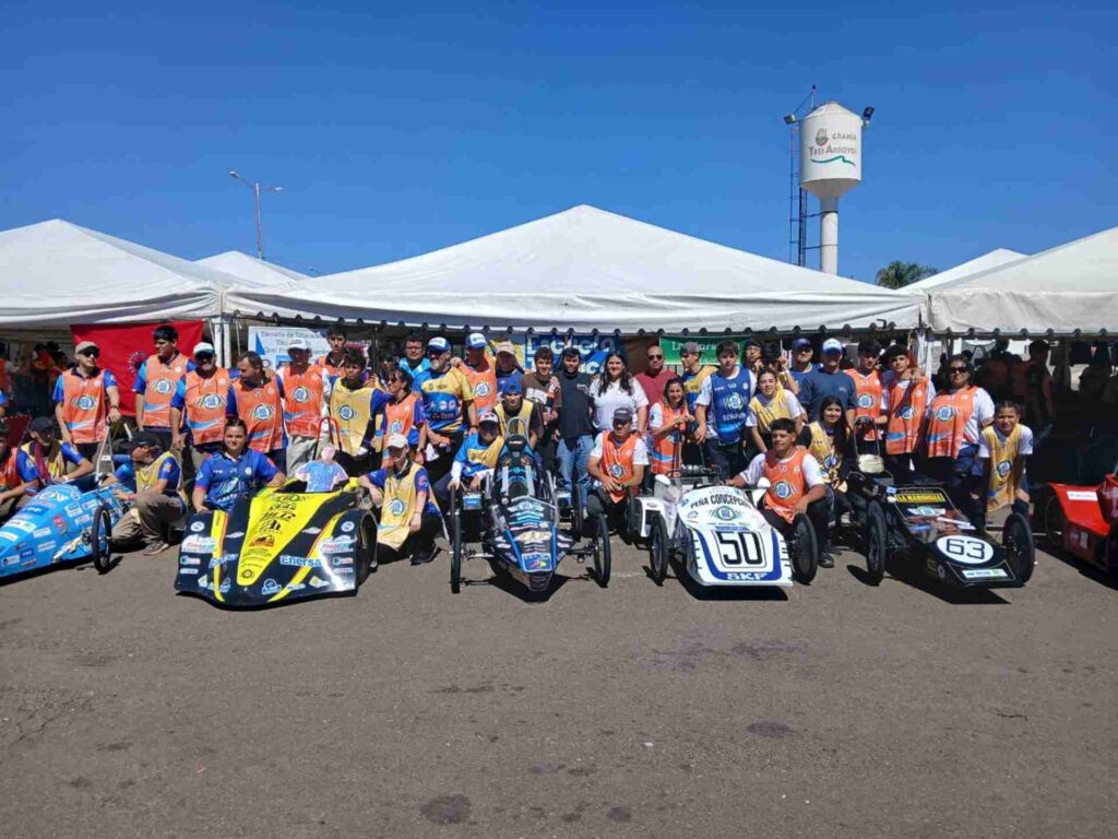Más de 130 escuelas de todo el país participan de la última jornada de Desafío ECO YPF