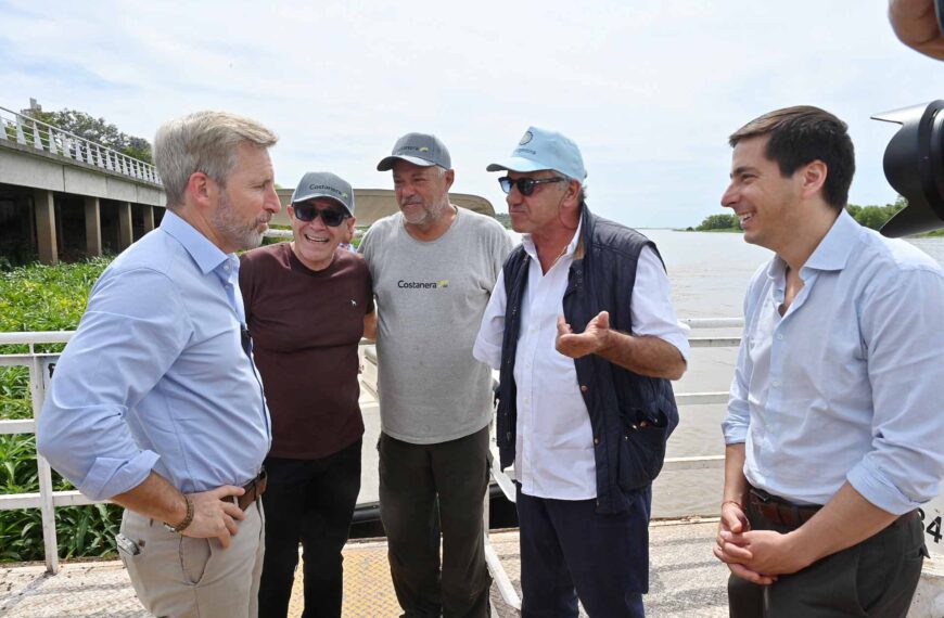Frigerio y Scioli recorrieron el río Paraná y destacaron el potencial turístico de Entre Ríos