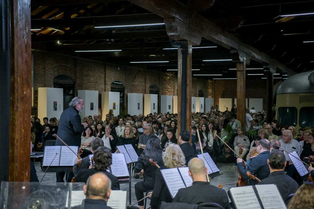 Más de 800 personas disfrutaron de la Orquesta Sinfónica de Entre Ríos en el Centro Cultural Juan L. Ortiz