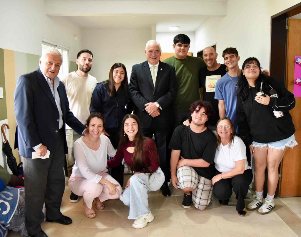 Autoridades visitaron el Centro de Escucha para Adolescentes en Concepción del Uruguay