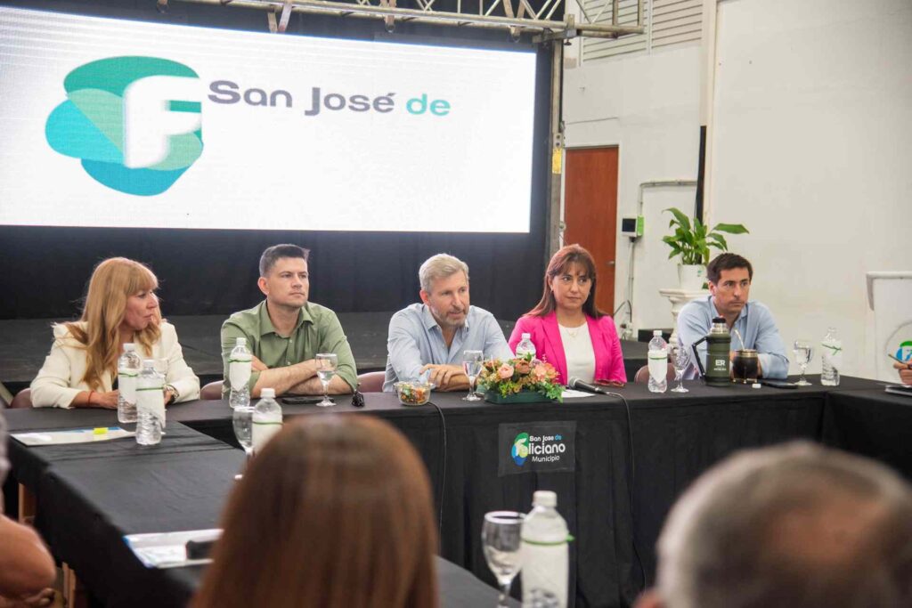 Frigerio se reunió con presidentes de juntas de gobierno y comunas del departamento Feliciano