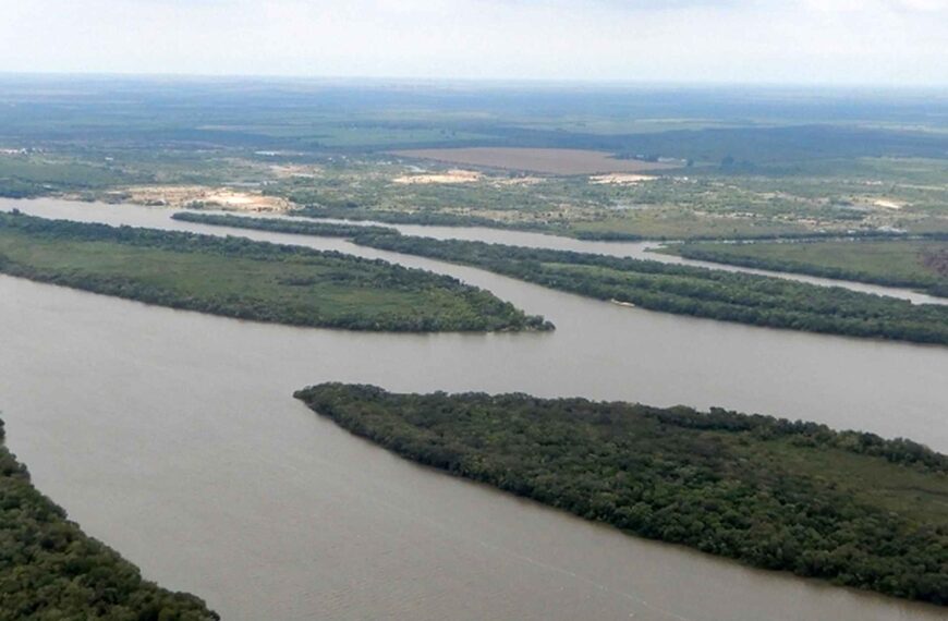 Con mano de obra local concretan mejoras a la infraestructura del Parque Islas y Canales Verdes