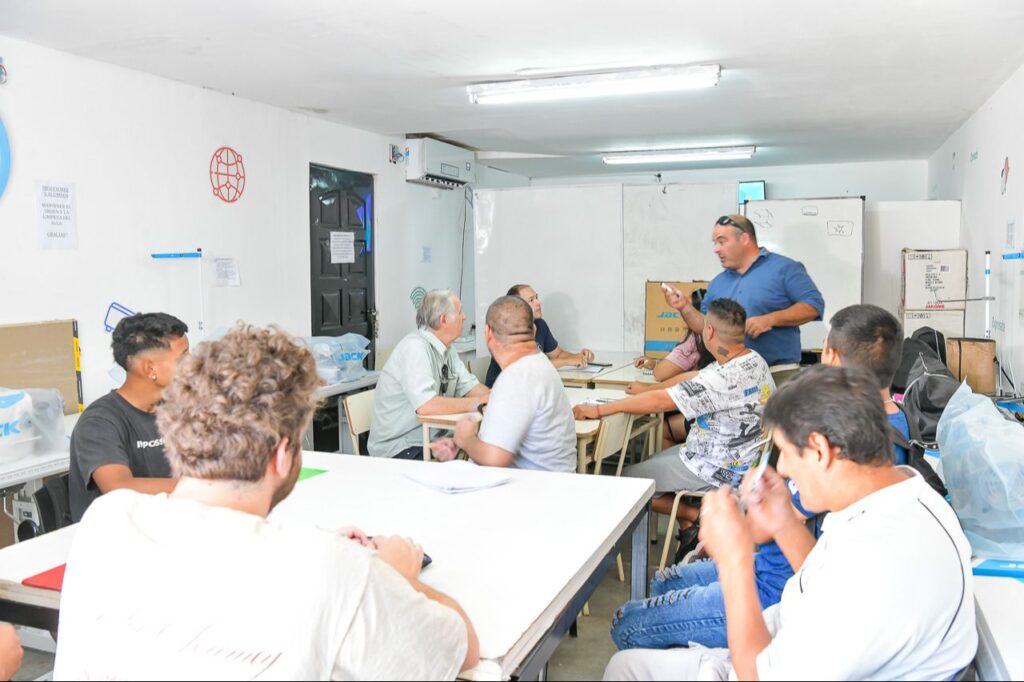 La Municipalidad de Paraná fortalece los cursos de capacitación de verano