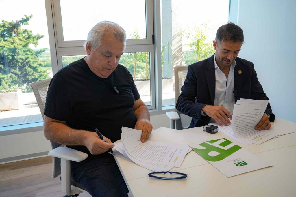 La provincia fortalece el equipo de Salud Digital mediante un convenio con el Mirador TEC