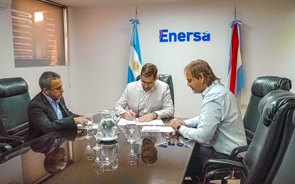 Enersa proyecta un Parque Solar en Aldea Brasilera y avanza en la transición energética