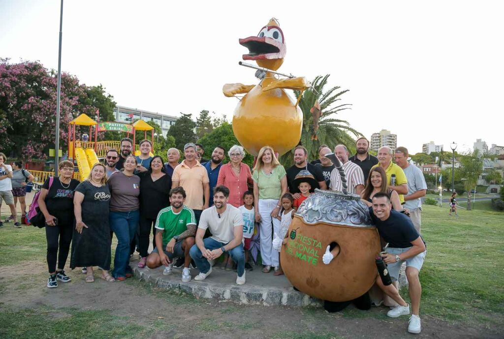 Presentaron la puesta en valor de la plaza del Patito Sirirí de Paraná