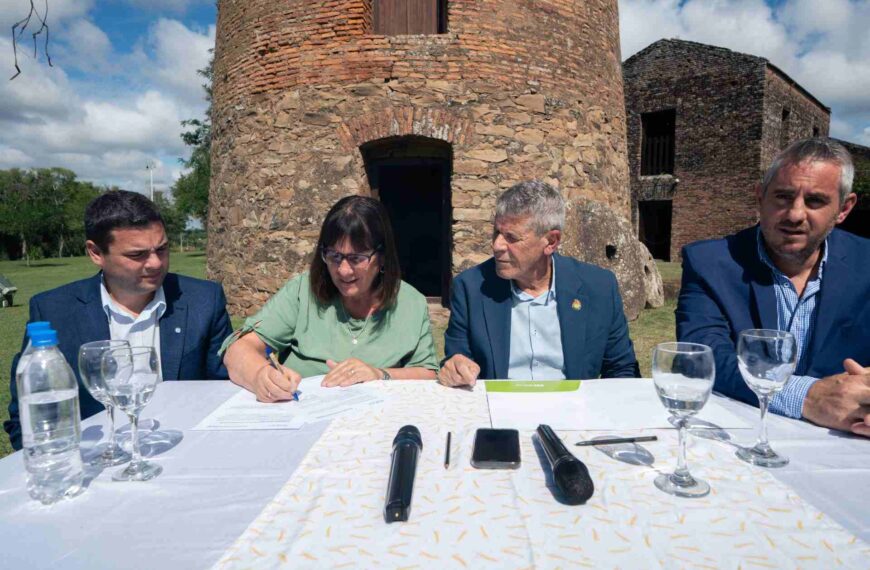 El Ente Mixto de Turismo firmó convenios de colaboración con la Microrregión Tierra de Palmares