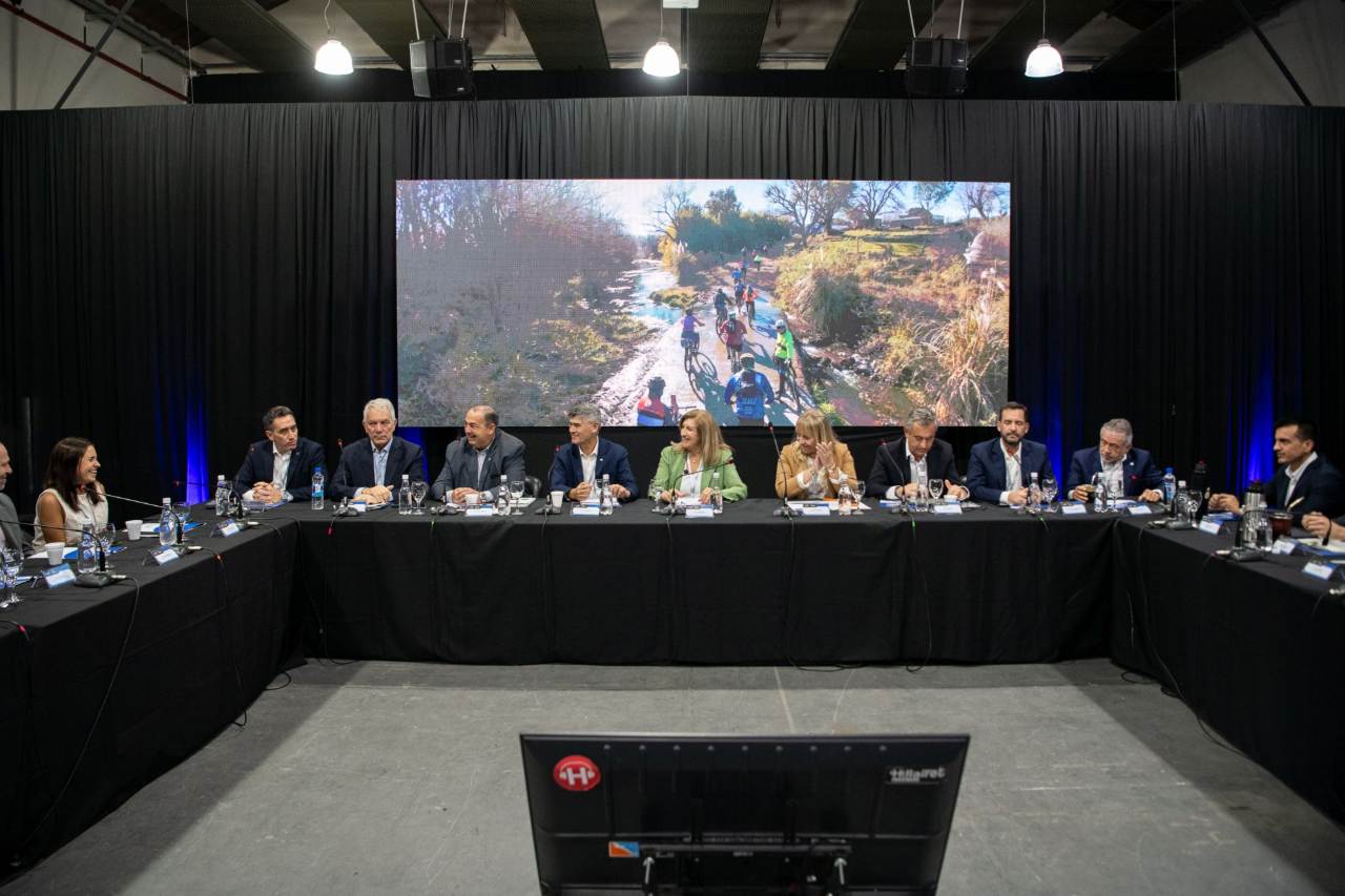 COFEIN en Paraná: intendentes advirtieron preocupación y reclamaron una distribución equitativa de los recursos de Nación