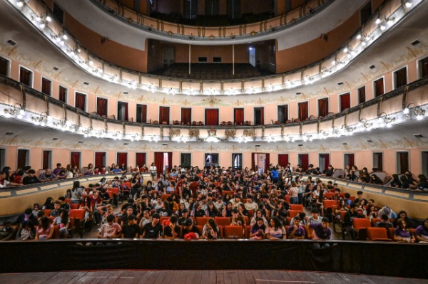  Jornadas x la Democracia: más de 900 estudiantes participaron del ciclo teatral en Paraná