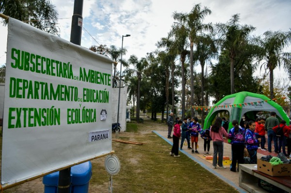 El Municipio de Paraná celebró el Día del Ambiente con una jornada de concientización para escuelas