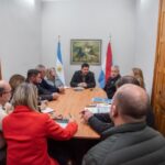 Autoridades de la provincia se reunieron con las ligas de comunas y los bloques legislativos por la coparticipación