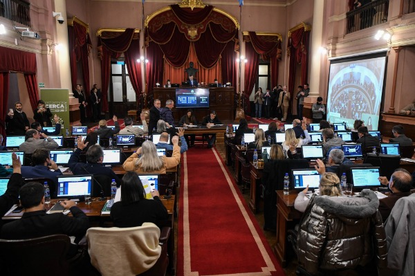 La Cámara de Diputados sesionó y otorgó aprobación a diversos proyectos de ley