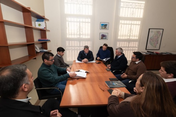 El IAPV trabaja junto al municipio de Colón en políticas habitacionales