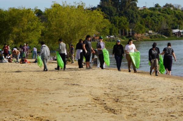 La conciencia ambiental ganó relevancia en una jornada junto al río Paraná