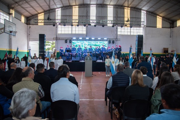 Frigerio participó de los festejos por el aniversario de General Campos e inauguró un nuevo jardín maternal