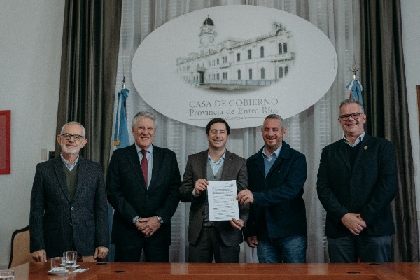 Se firmó el contrato para la construcción de la nueva Planta de Tratamiento de Aguas Residuales de Colón