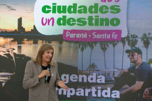  Dos ciudades un destino: Paraná y Santa Fe presentaron la agenda conjunta para el mes de julio