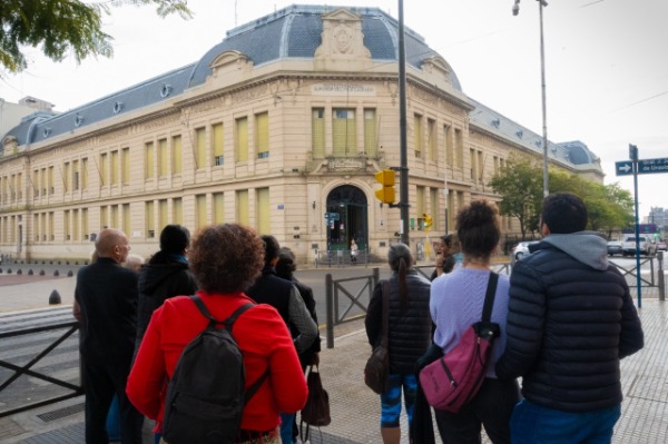 Pensar Paraná propone una jornada para conocer y reflexionar sobre la historia de la Escuela Normal