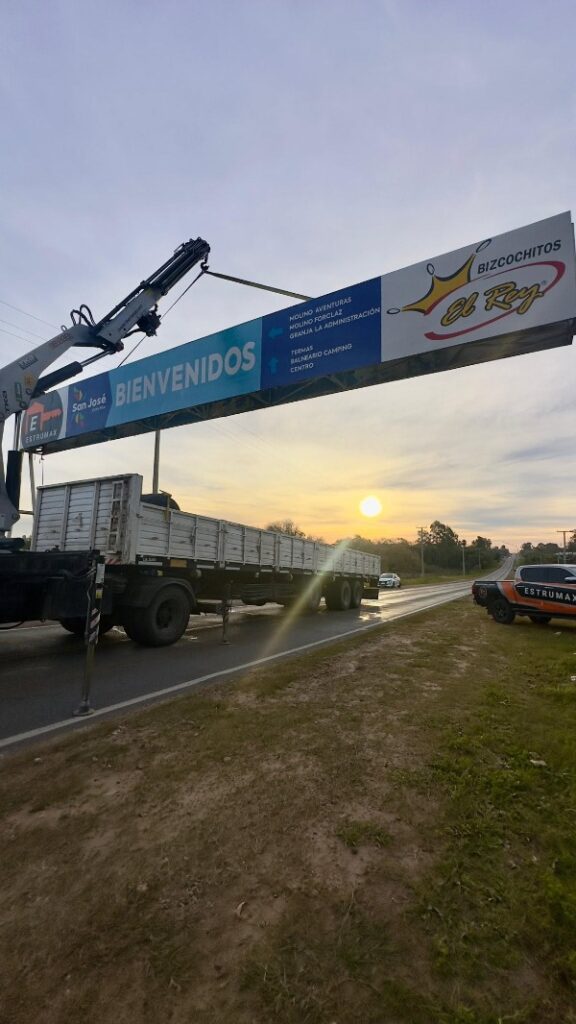 San José renovó su cartel de ingreso sobre la Ruta Provincial Nº 130