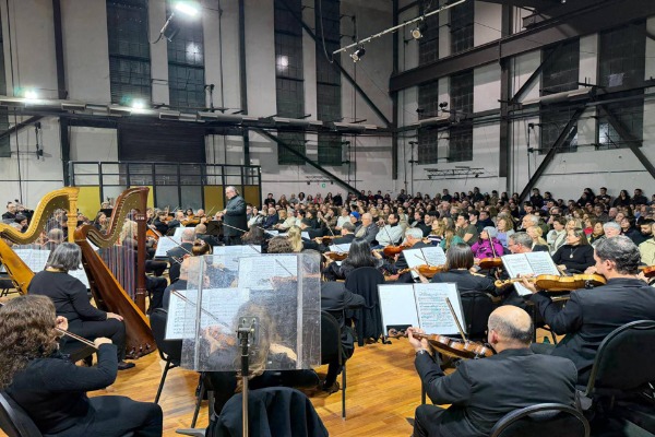 La Sinfónica de Entre Ríos se presentó a sala llena en La Vieja Usina
