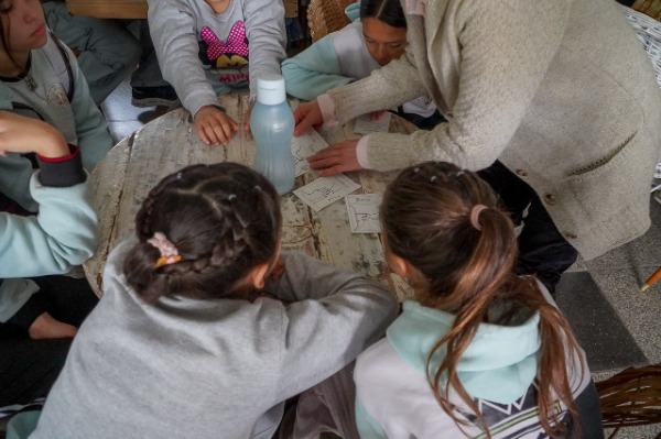 Se realizó en Paraná el último encuentro del ciclo “Literatura, infancias: entre.ver.arte”