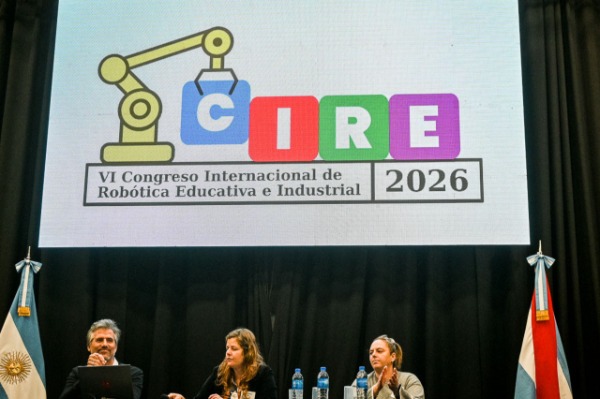 Promocionaron el trabajo del Club Tech en el VI Congreso Internacional de Robótica Educativa e Industrial