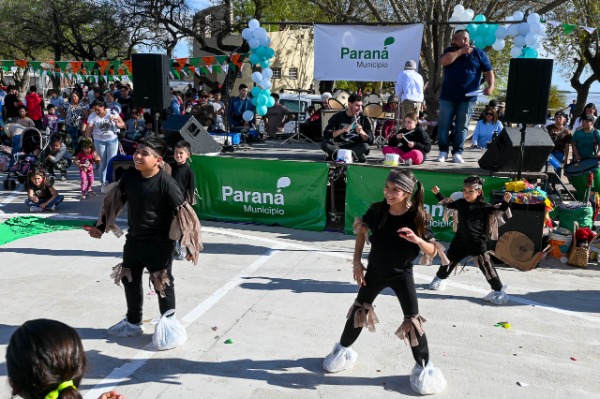 En Paraná el Mes de la Gurisada concluyó con un gran festejo comunitario de Bajada Grande