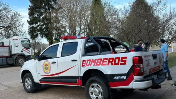 Bomberos Voluntarios de Maciá presentó una nueva unidad de logística 4×4