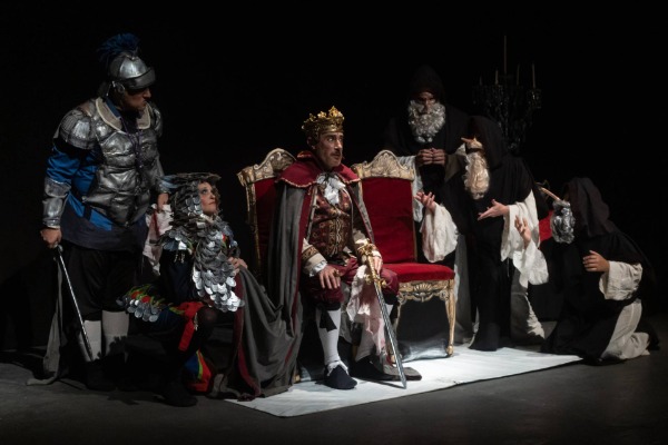 El ciclo Un Domingo de Teatro presenta una nueva función en Paraná
