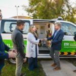 Frigerio entregó una nueva ambulancia al hospital de Viale
