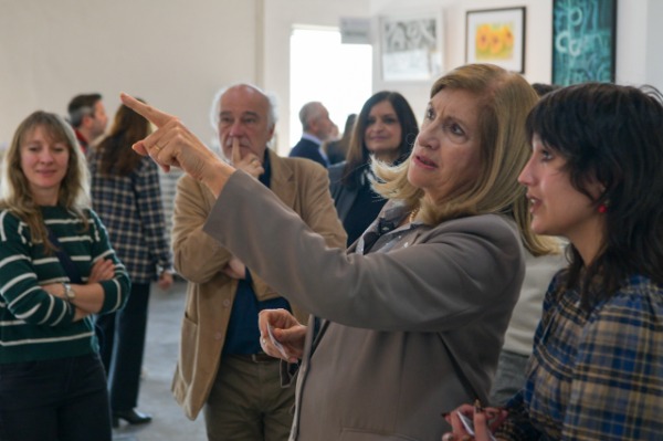 Rosario Romero recorrió la Feria de Arte y destacó el talento artístico de Paraná