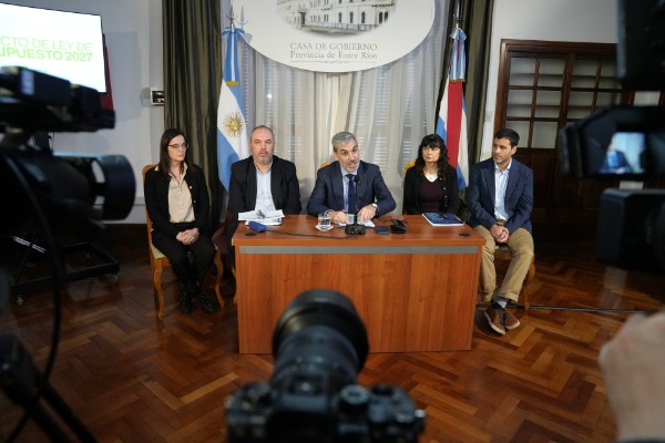 El Ejecutivo provincial presentó el proyecto de Presupuesto 2027 centrado en la inversión pública y el equilibrio fiscal